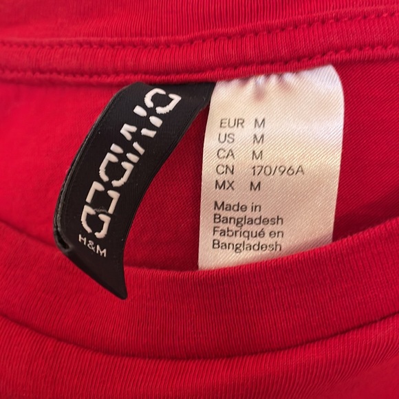 Red midi-length t-shirt with “Made for Each Other” detail - Picture 3 of 3